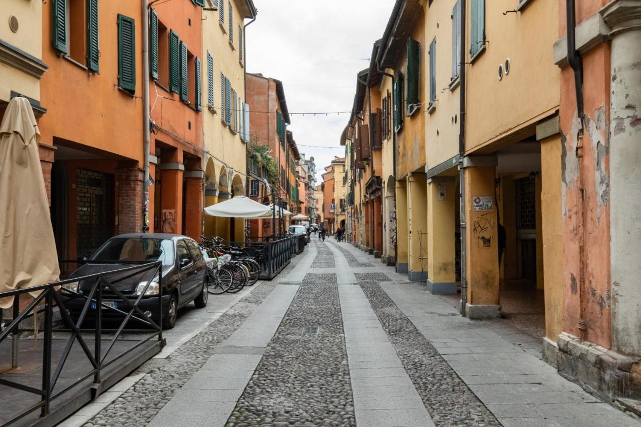 Housmart Pratello 48 Apartment Bologna Bagian luar foto