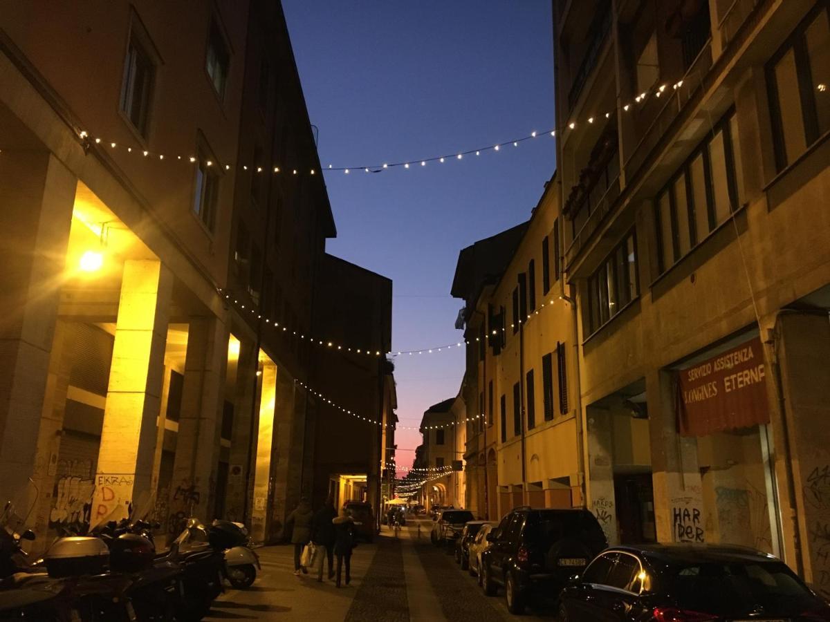 Housmart Pratello 48 Apartment Bologna Bagian luar foto