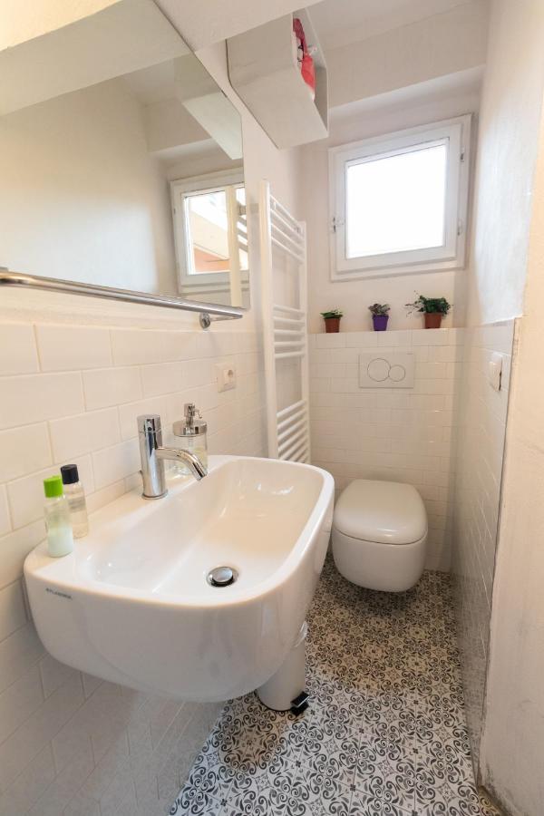 Housmart Pratello 48 Apartment Bologna Bagian luar foto