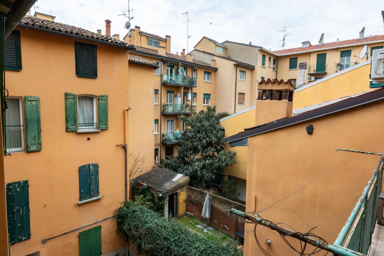 Housmart Pratello 48 Apartment Bologna Bagian luar foto